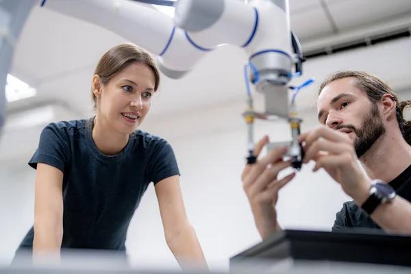 Exploring the Future of Froyo Franchises: The Role of Robotics